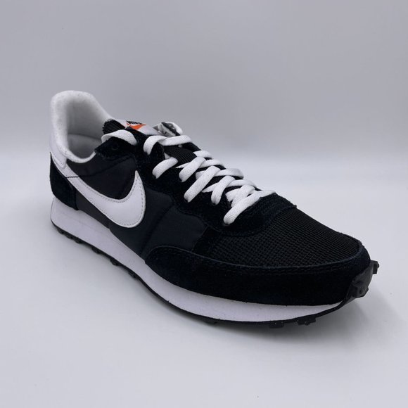Nike Challenger Black / White Mens Shoes - Picture 7 of 8